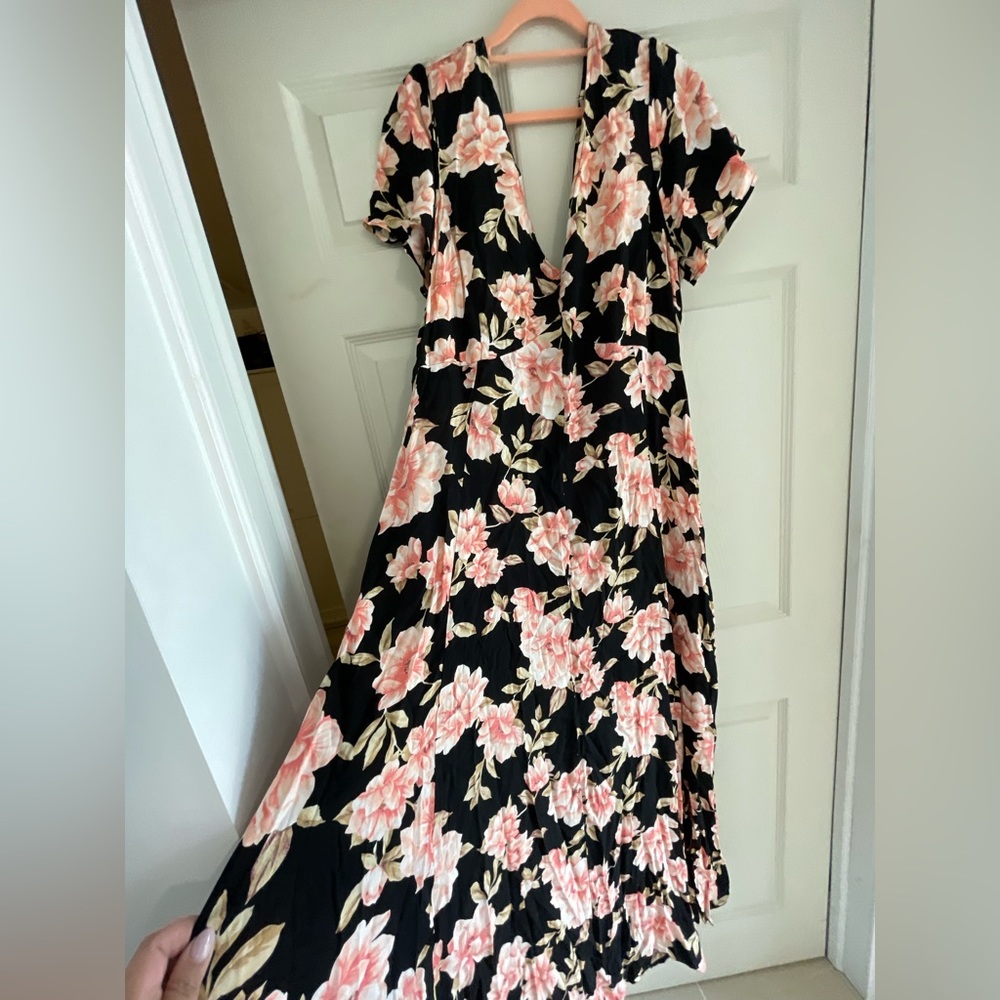 Floral, low cut maxi dress